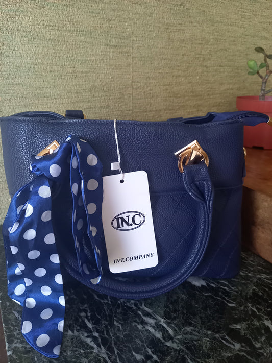 SAC A MAIN FEMME AVEC FOULARD